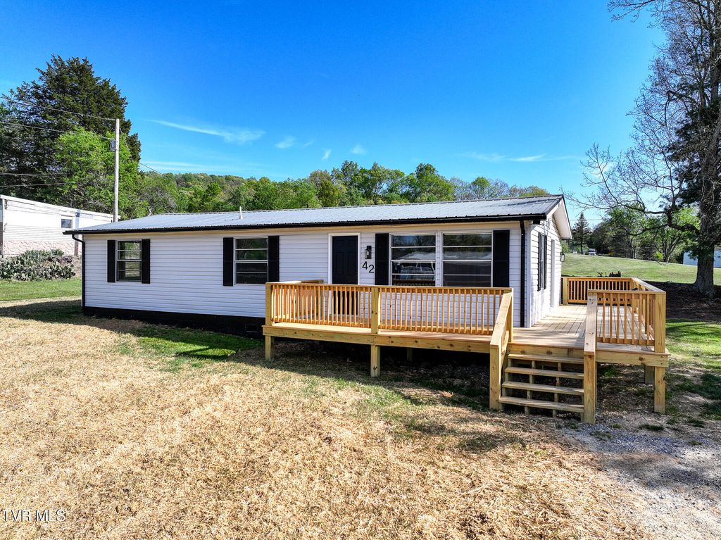 Photo of 42 Melody Circle, Afton, TN 37616 (MLS # 9994168)
