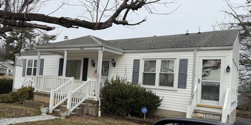 Photo of 345 Monroe Street, Bristol, VA 24201 (MLS # 9992790)