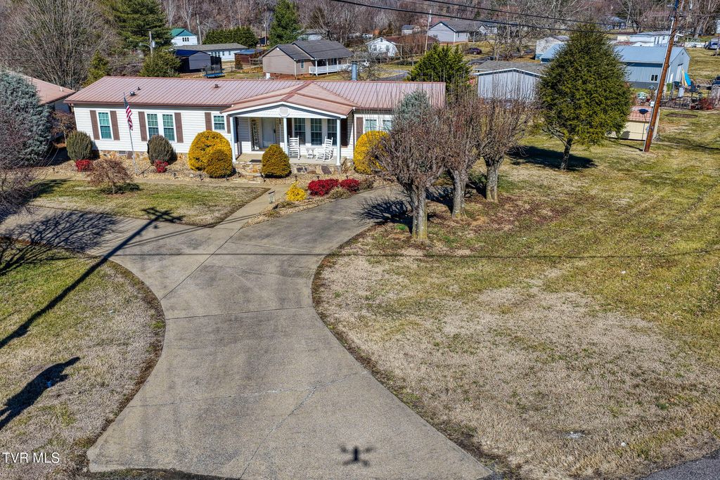 Photo of 102 Thorps Chapel Road, Rogersville, TN 37857 (MLS # 9991218)