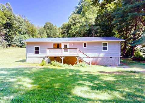 Photo of 1161 N Highway 107, Greeneville, TN 37743 (MLS # 9987127)