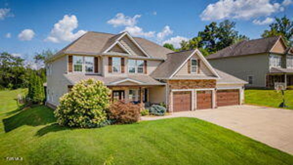 Photo of 3017 Calton Hill, Kingsport, TN 37664 (MLS # 9986943)
