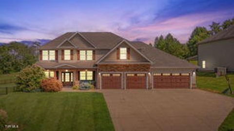 3017 Calton Hill Kingsport TN 37664