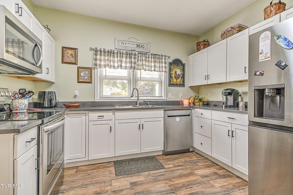 Photo of 2927 Hilton Road, Gate City, VA 24251 (MLS # 9994972)