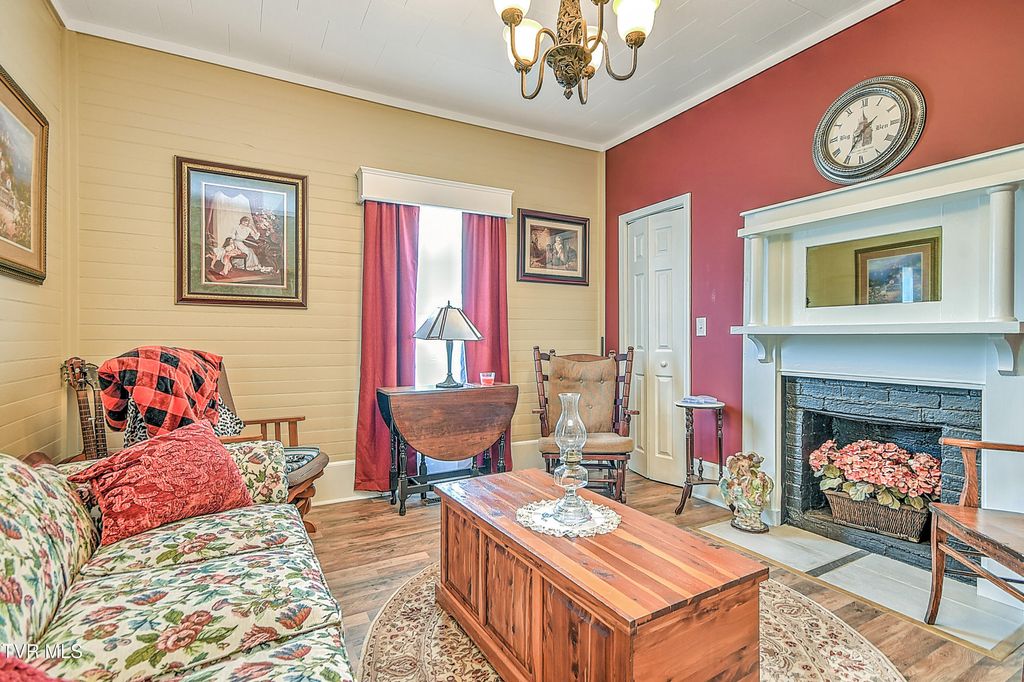 Photo of 2927 Hilton Road, Gate City, VA 24251 (MLS # 9994972)