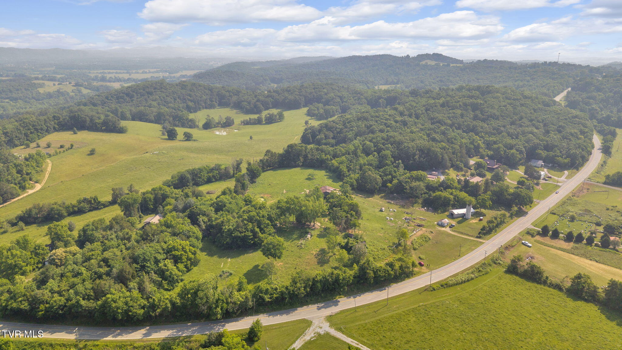 9010 Blue Springs Parkway, Mosheim, Tennessee image 3