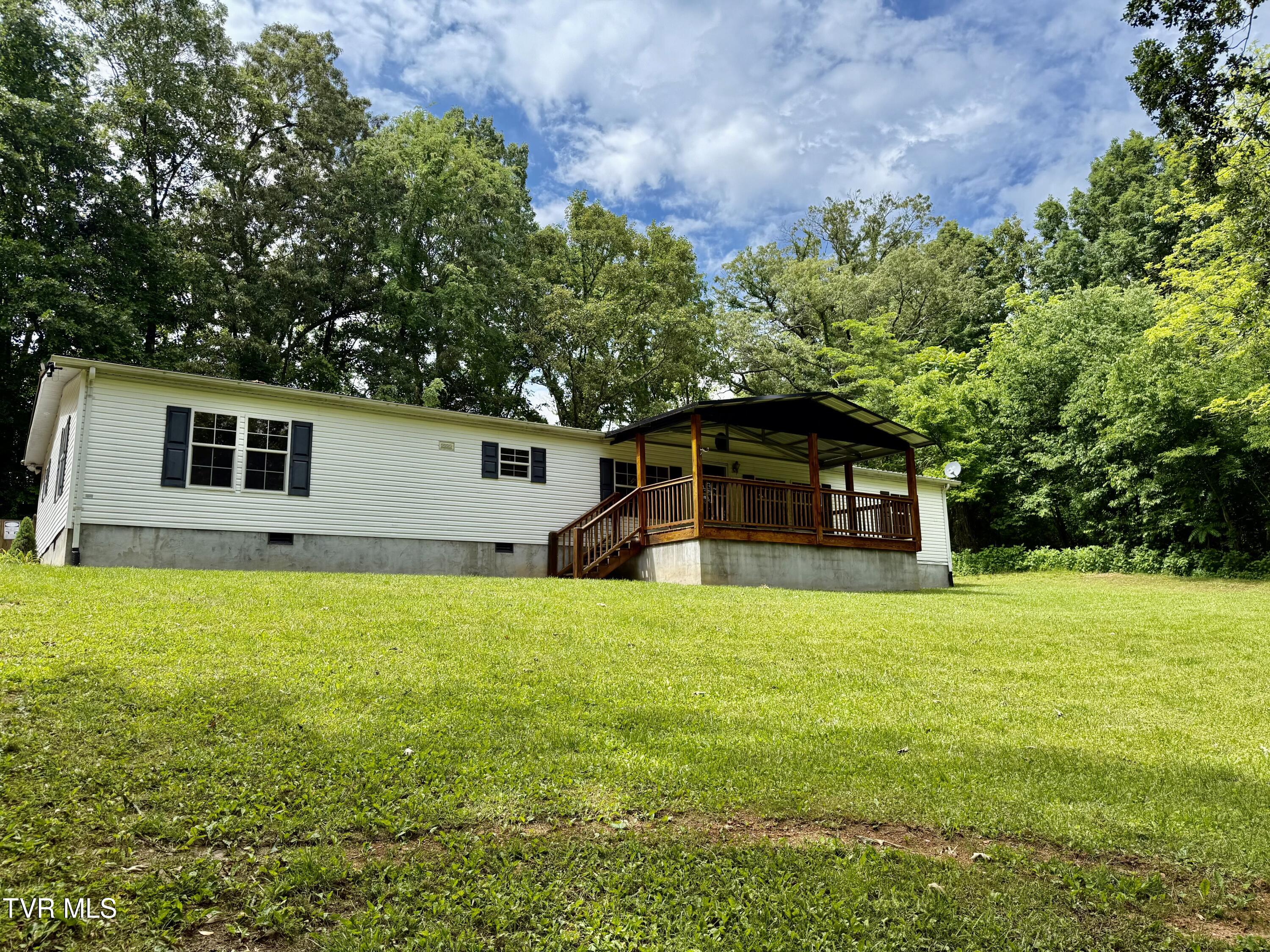 1761 Corby Bridge Road, Chuckey, Tennessee image 2