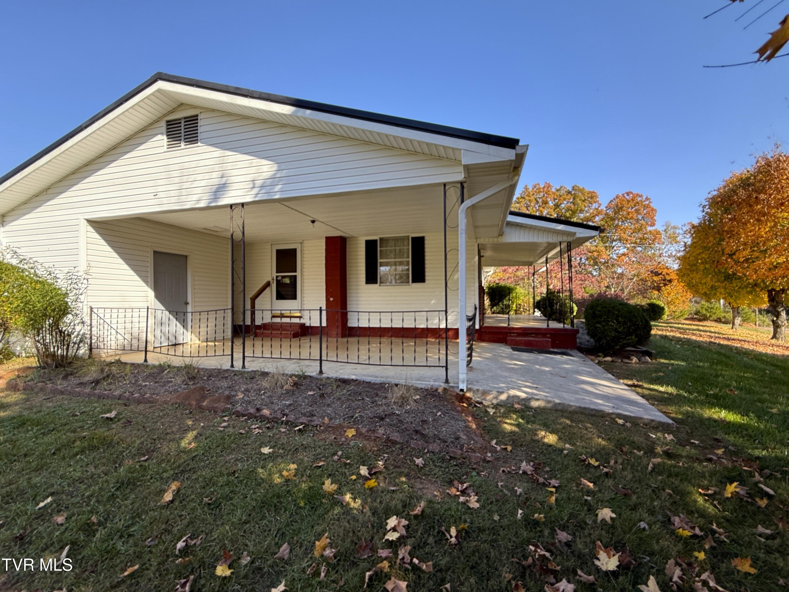 439 Cottage Way, Parrottsville, Tennessee image 8