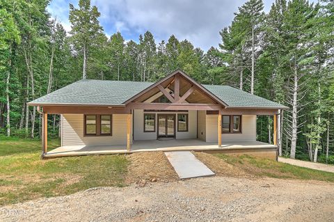 Homes For Sale - 512 Norris Rd ( Bridle Path) Road<br/> Johnson County, Butler, TN 37640