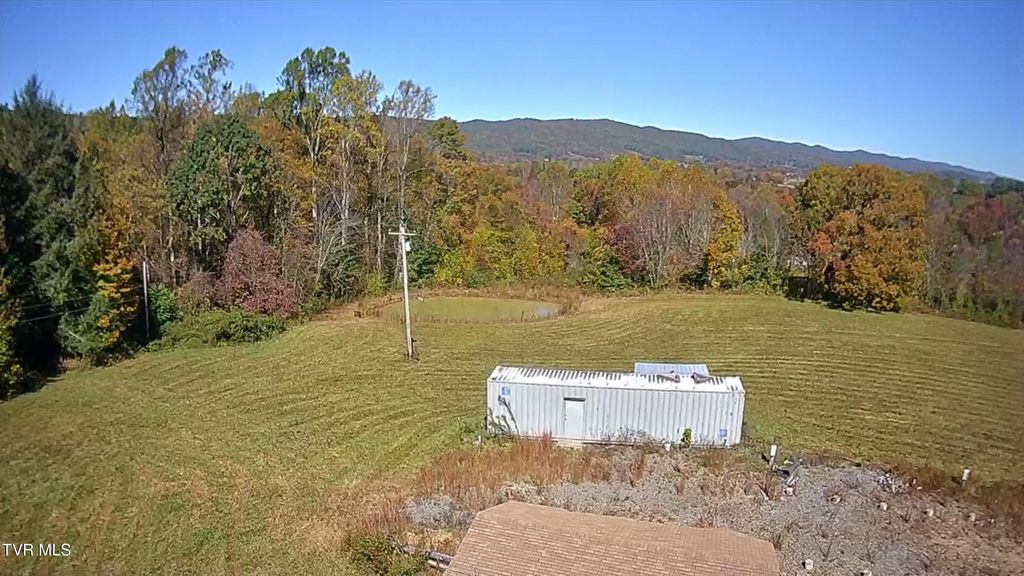 Photo of 332 Hopper Road, Shady Valley, TN 37688 (MLS # 9987020)