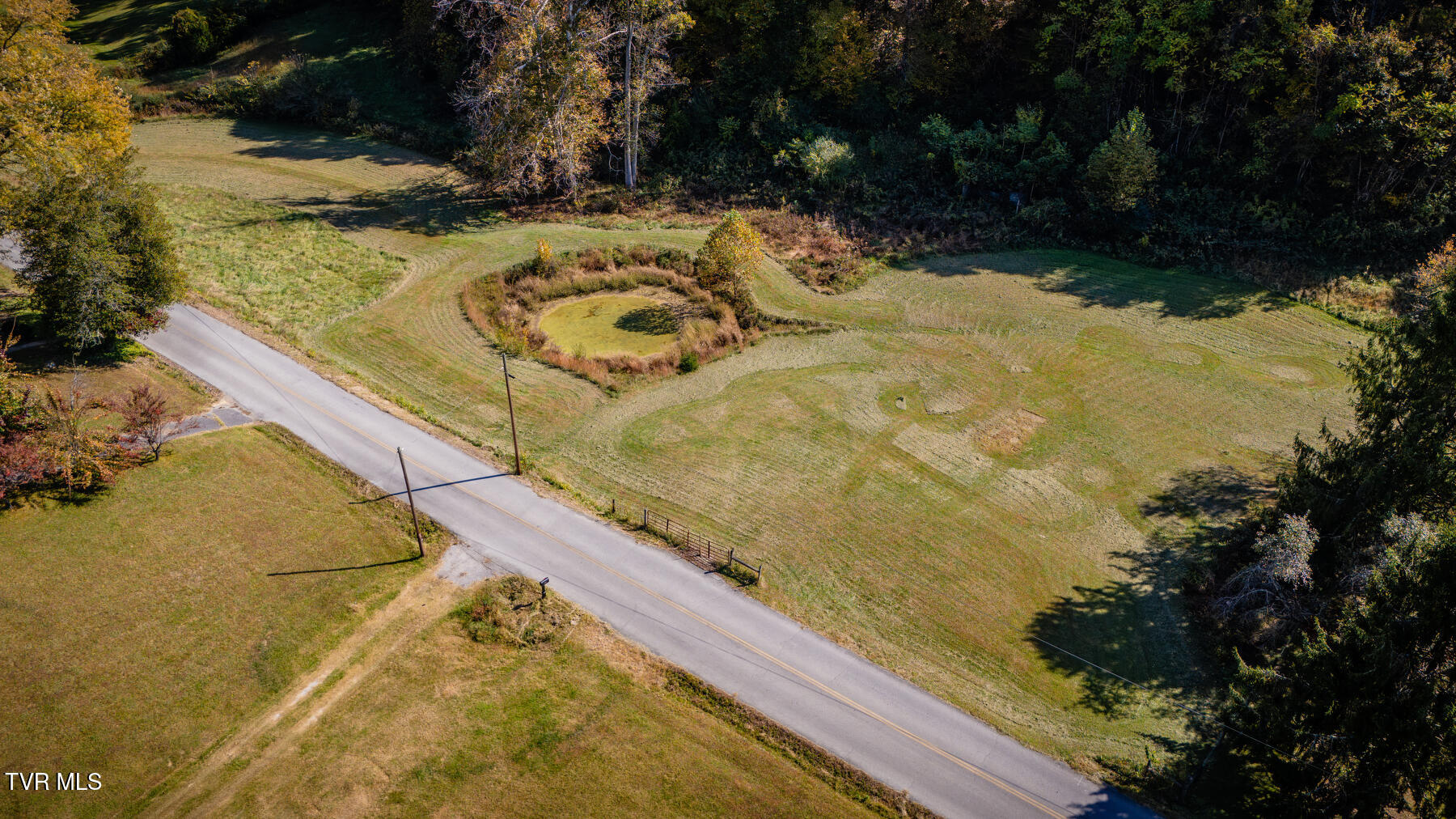 790 Hunting Hill Road, Piney Flats, Tennessee image 10