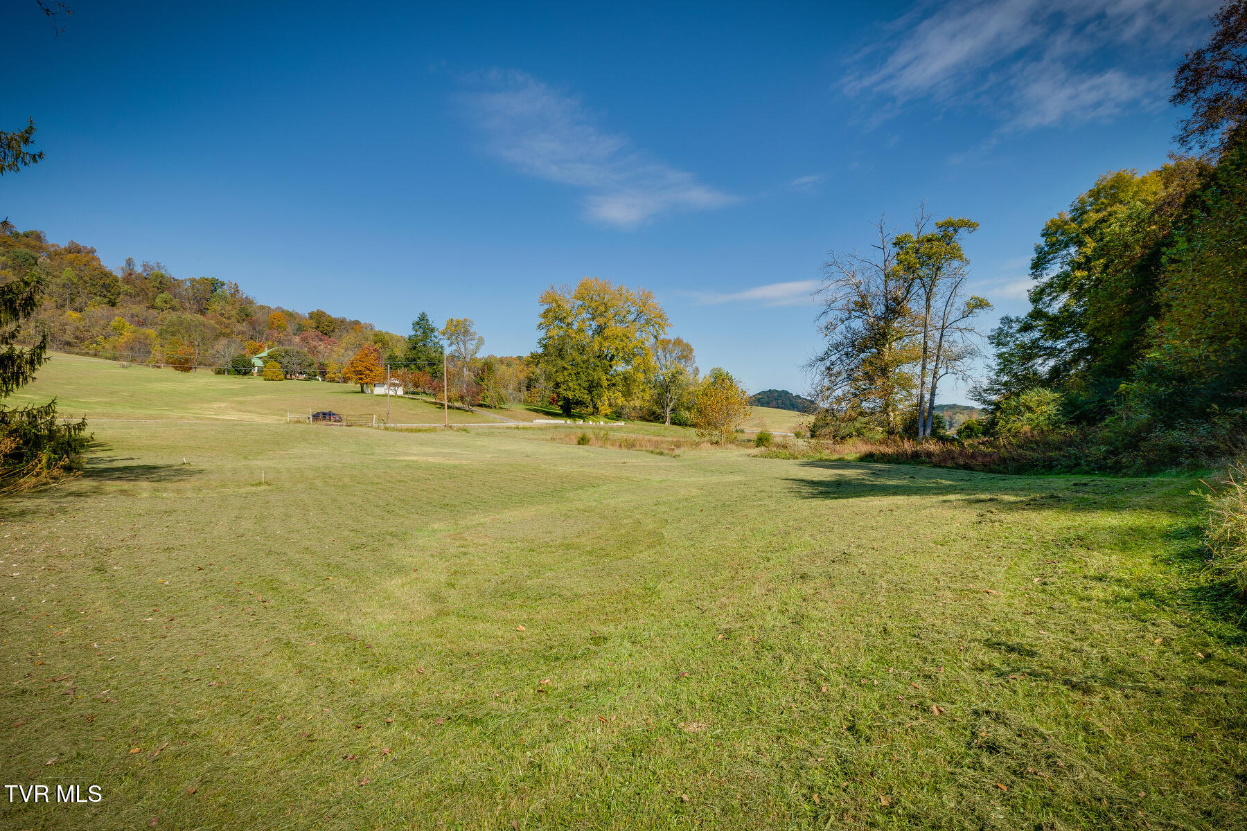790 Hunting Hill Road, Piney Flats, Tennessee image 3