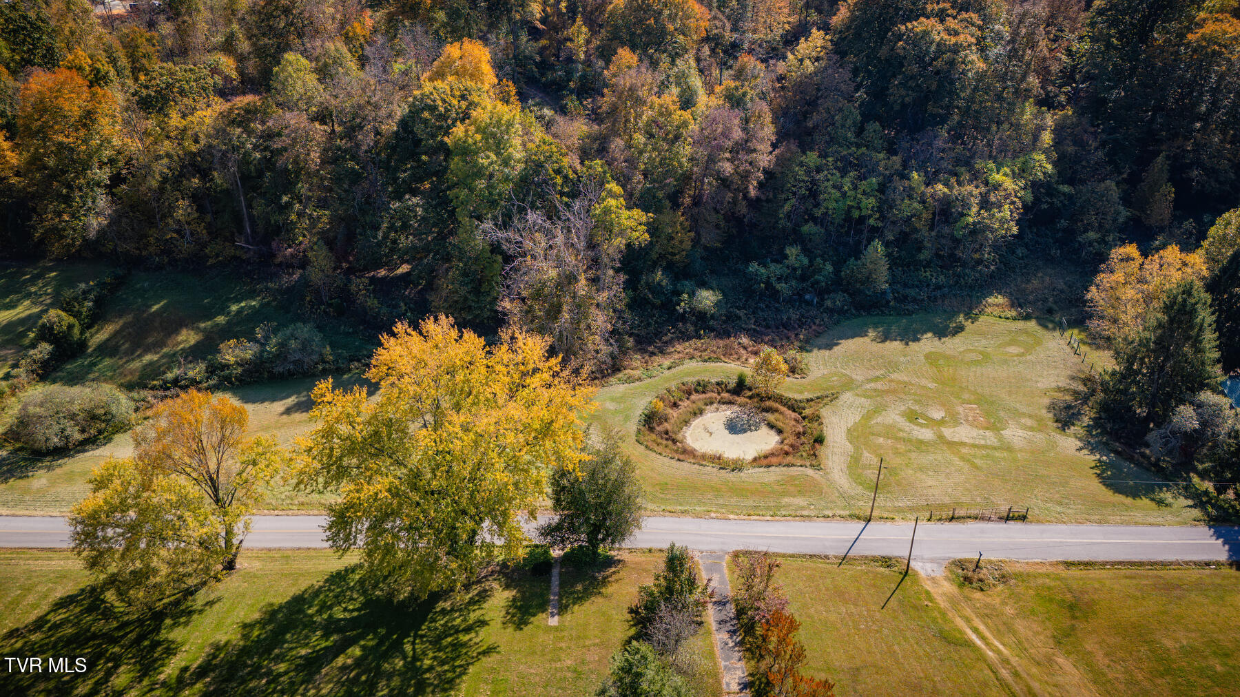 790 Hunting Hill Road, Piney Flats, Tennessee image 12
