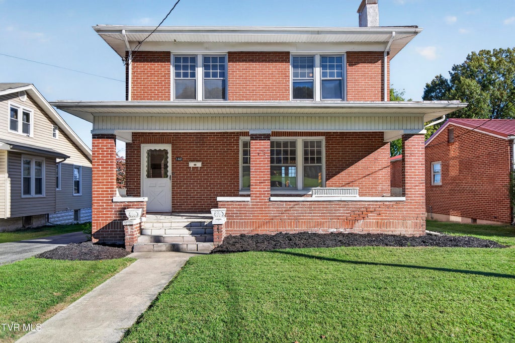 Photo of 1441 Windsor Avenue, Bristol, TN 37620 (MLS # 10002246)
