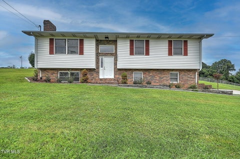 Homes For Sale - 24260 Junction Drive<br/> Bristol, VA 24202