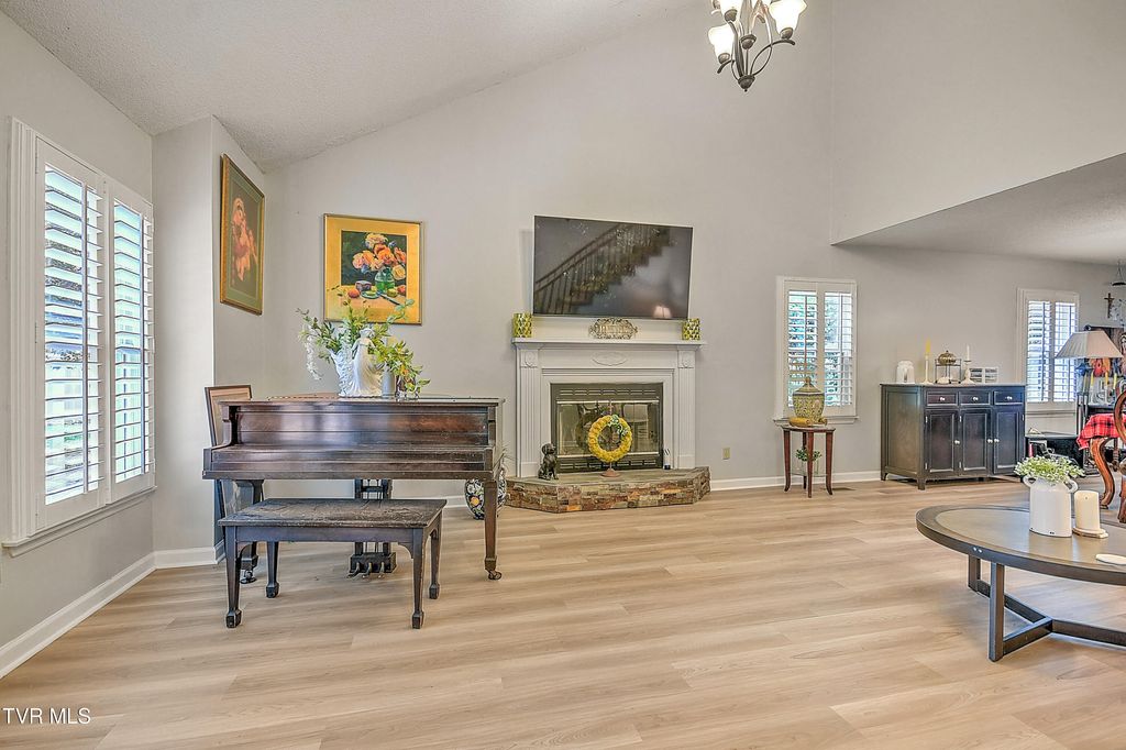 Photo of 1020 Cox Trail Place, Kingsport, TN 37660 (MLS # 9995193)