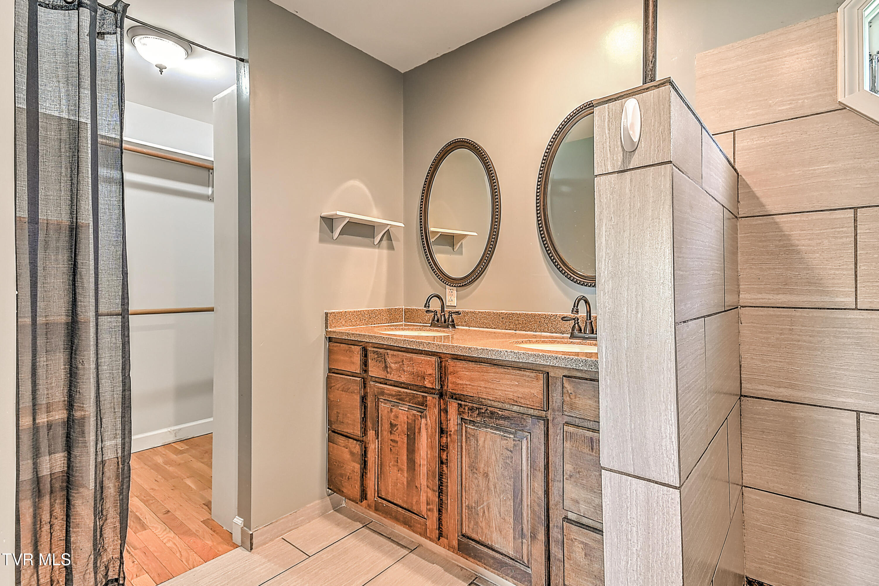 1401 Burgie Street, Elizabethton, Tennessee image 32