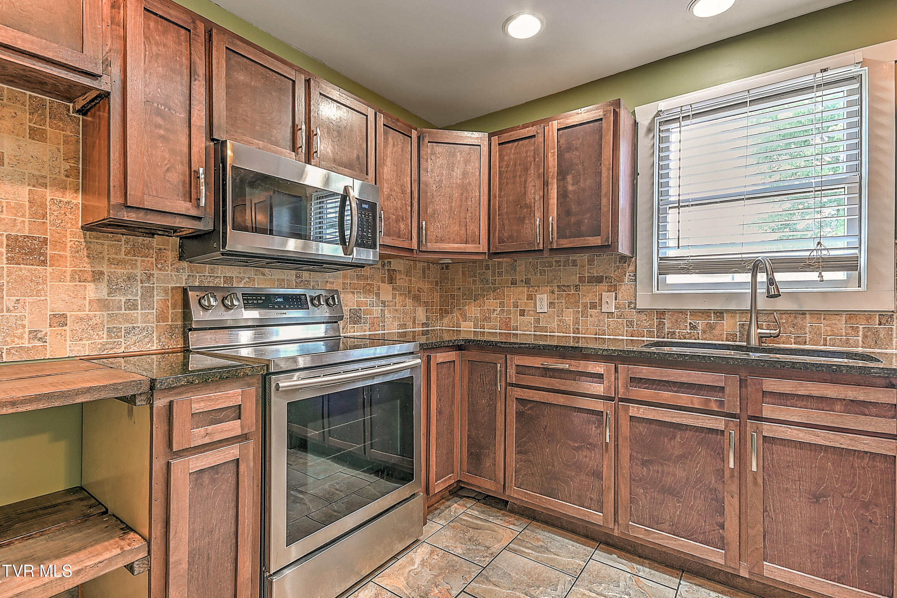 1401 Burgie Street, Elizabethton, Tennessee image 26