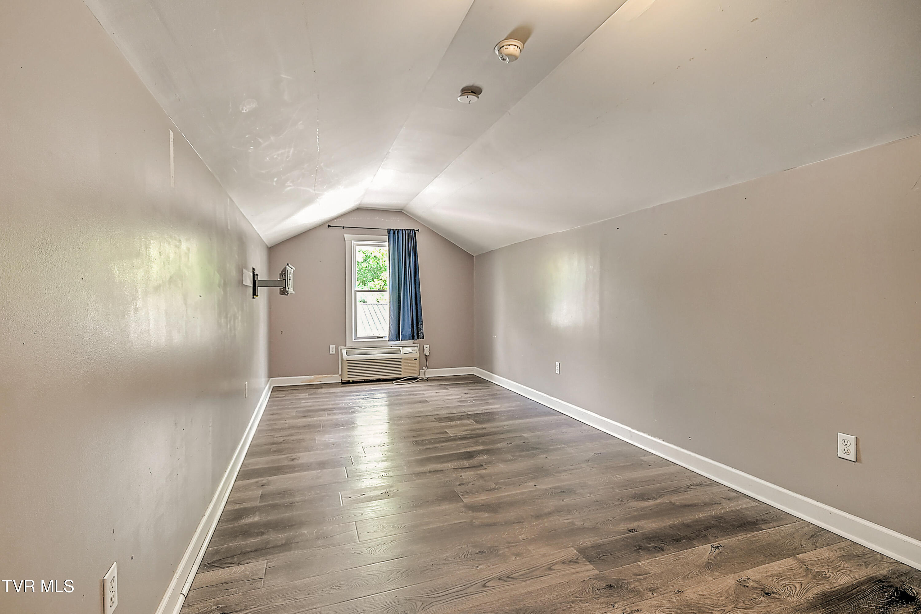 1401 Burgie Street, Elizabethton, Tennessee image 34