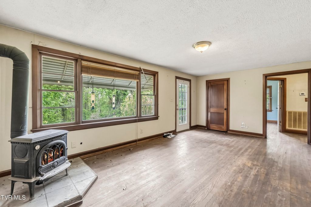 Photo of 235 House Road, Greeneville, TN 37743 (MLS # 9994515)
