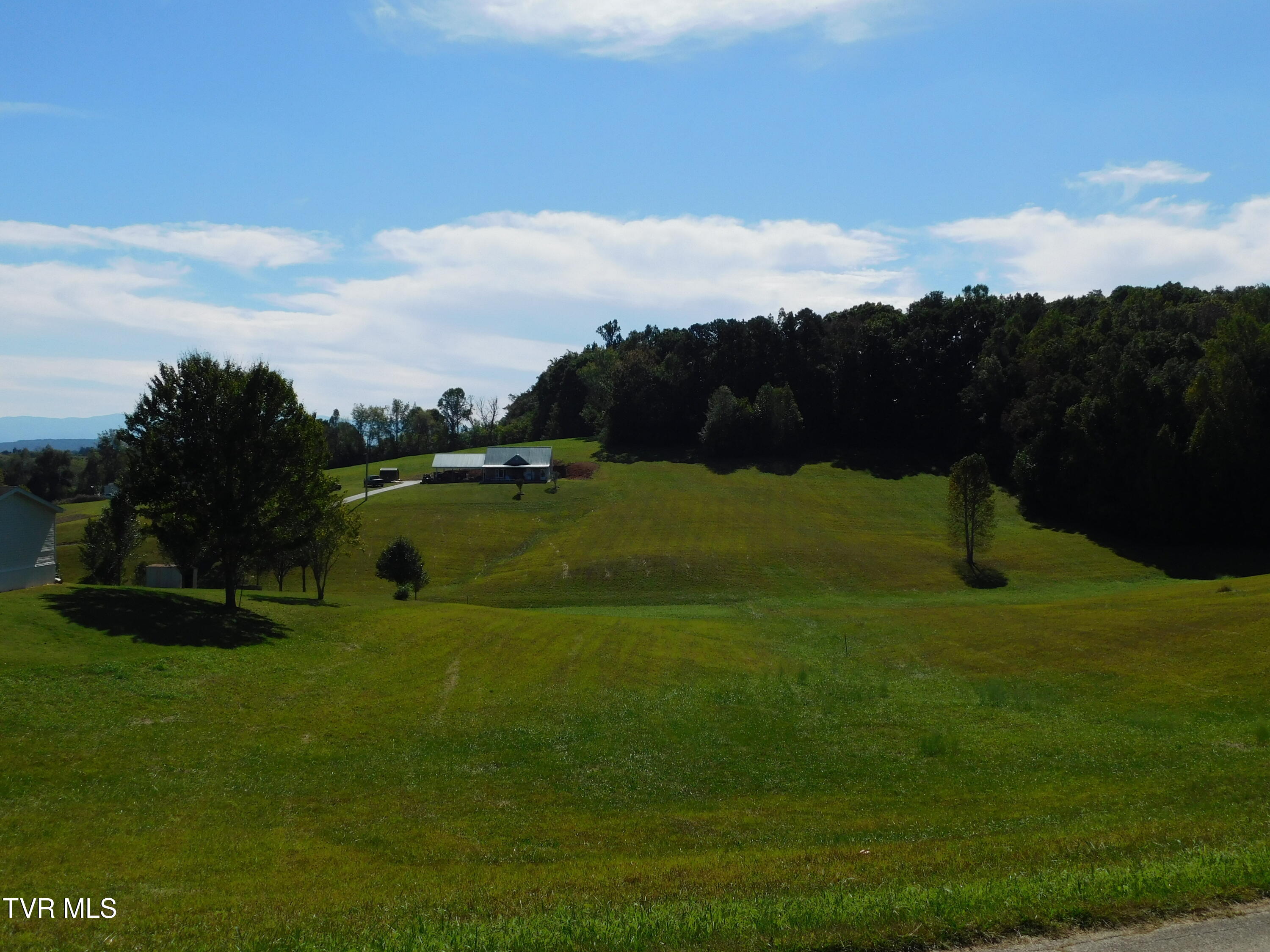 00 Meadowview Drive