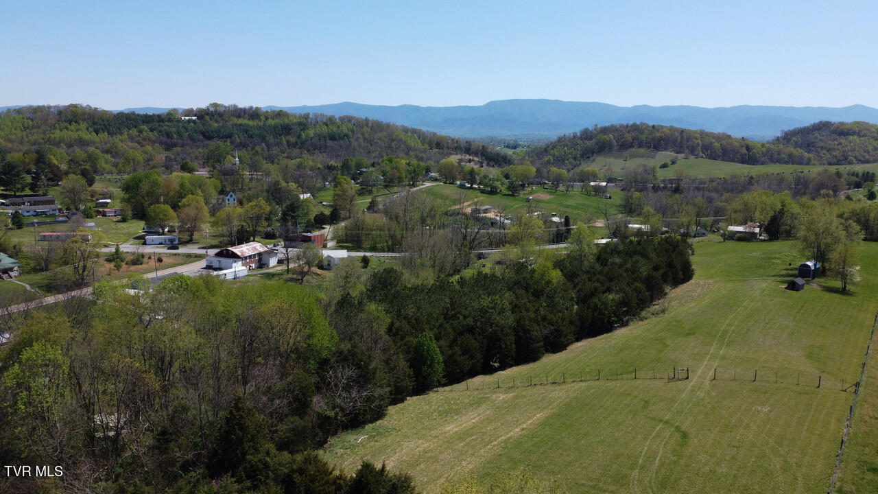 1995 Chuckey Highway, Chuckey, Tennessee image 14