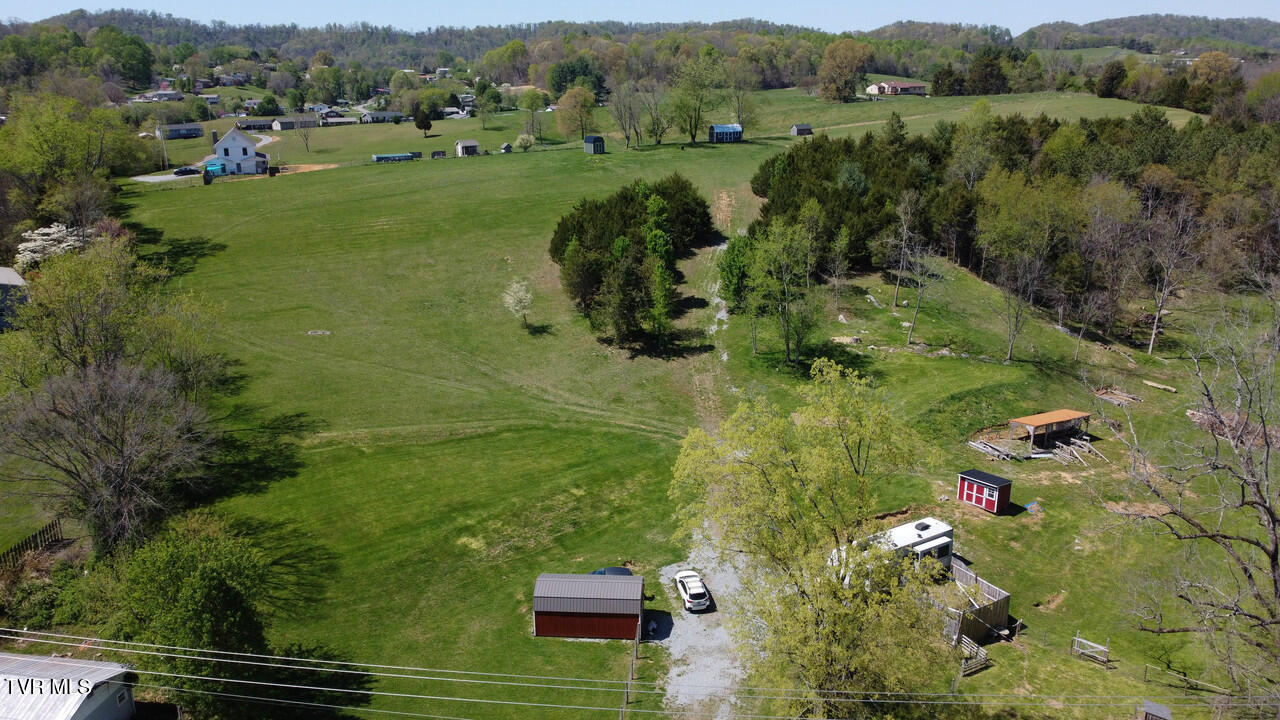 1995 Chuckey Highway, Chuckey, Tennessee image 1