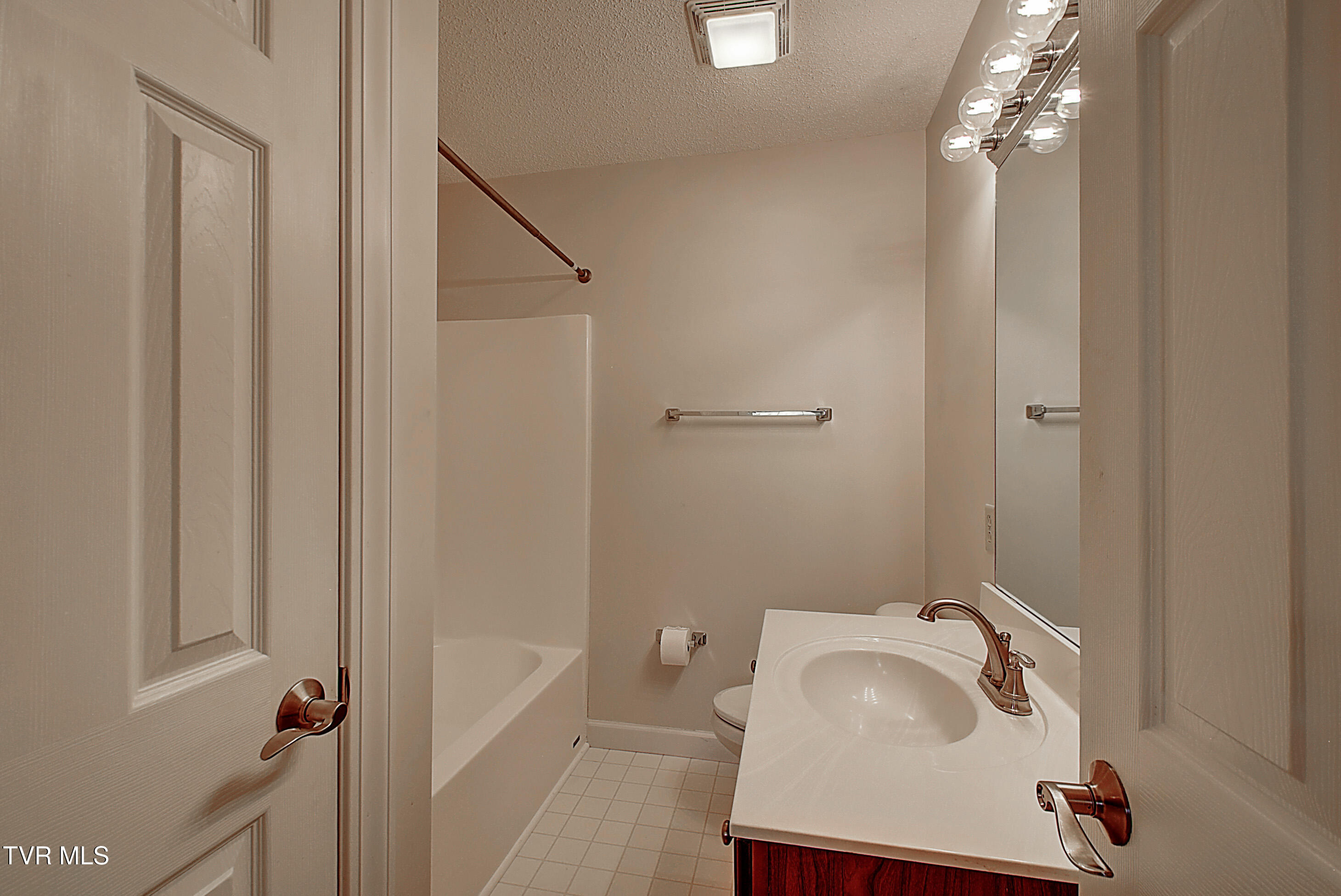 820 Liberty Bell Boulevard #5, Johnson City, Tennessee image 30