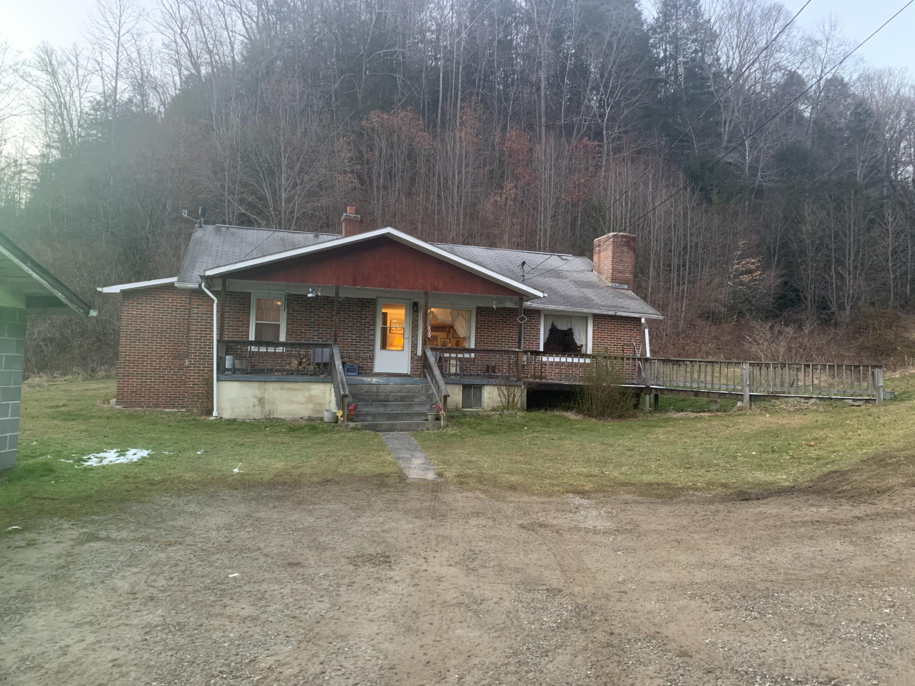 5576 Brummitt Hollow Road, Norton, Virginia image 2