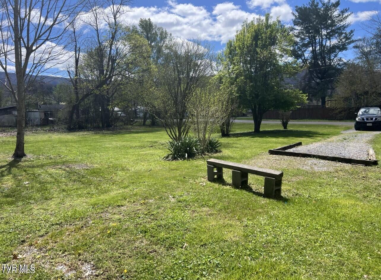 518 E  River Street, Big Stone Gap, Virginia image 11