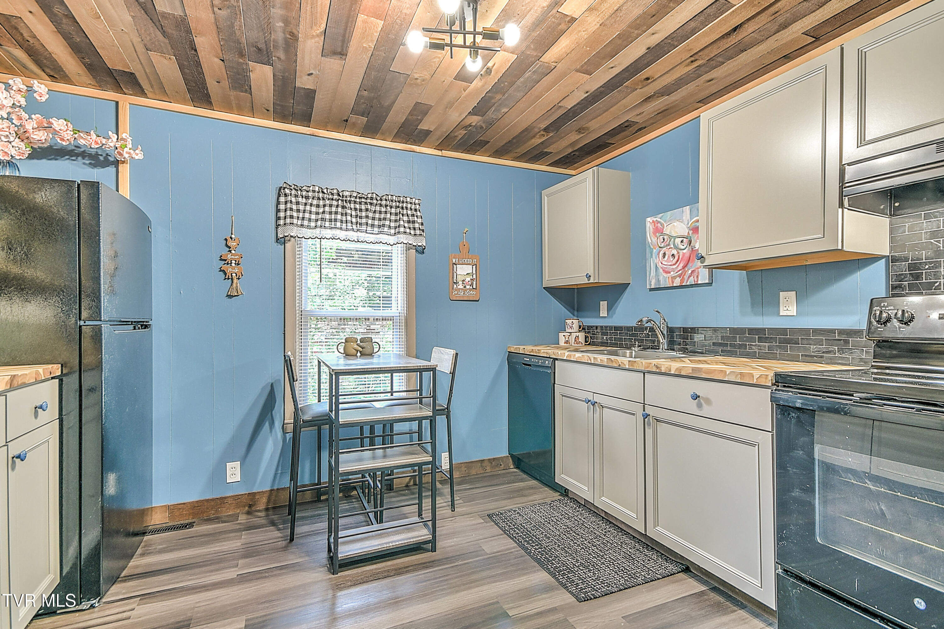 165 Hughes Street, Bristol, Virginia image 18