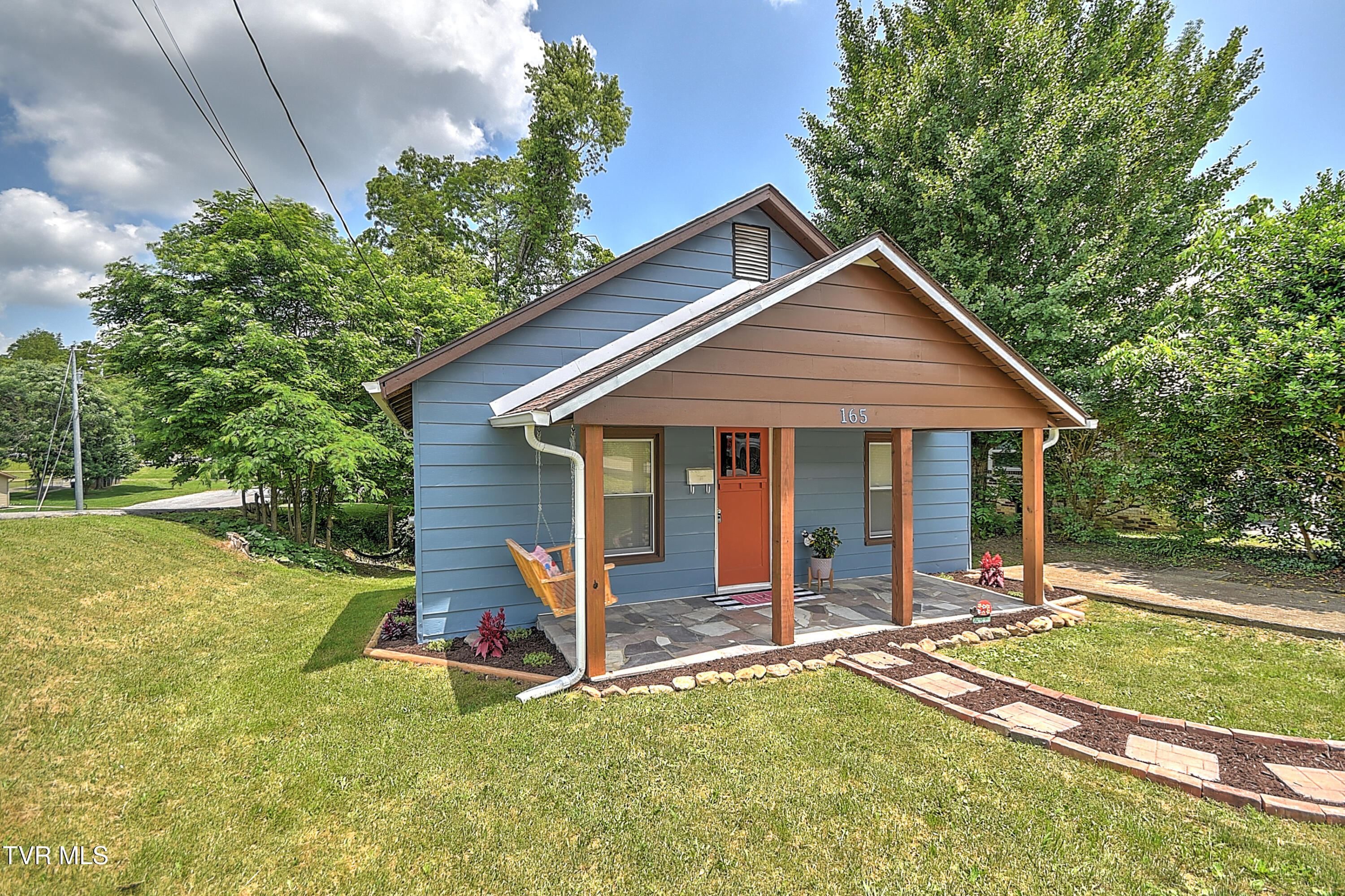 165 Hughes Street, Bristol, Virginia image 2