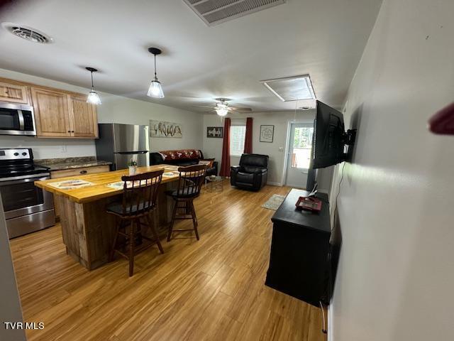 17584 Burnt Cabin Trail, Chilhowie, Virginia image 3