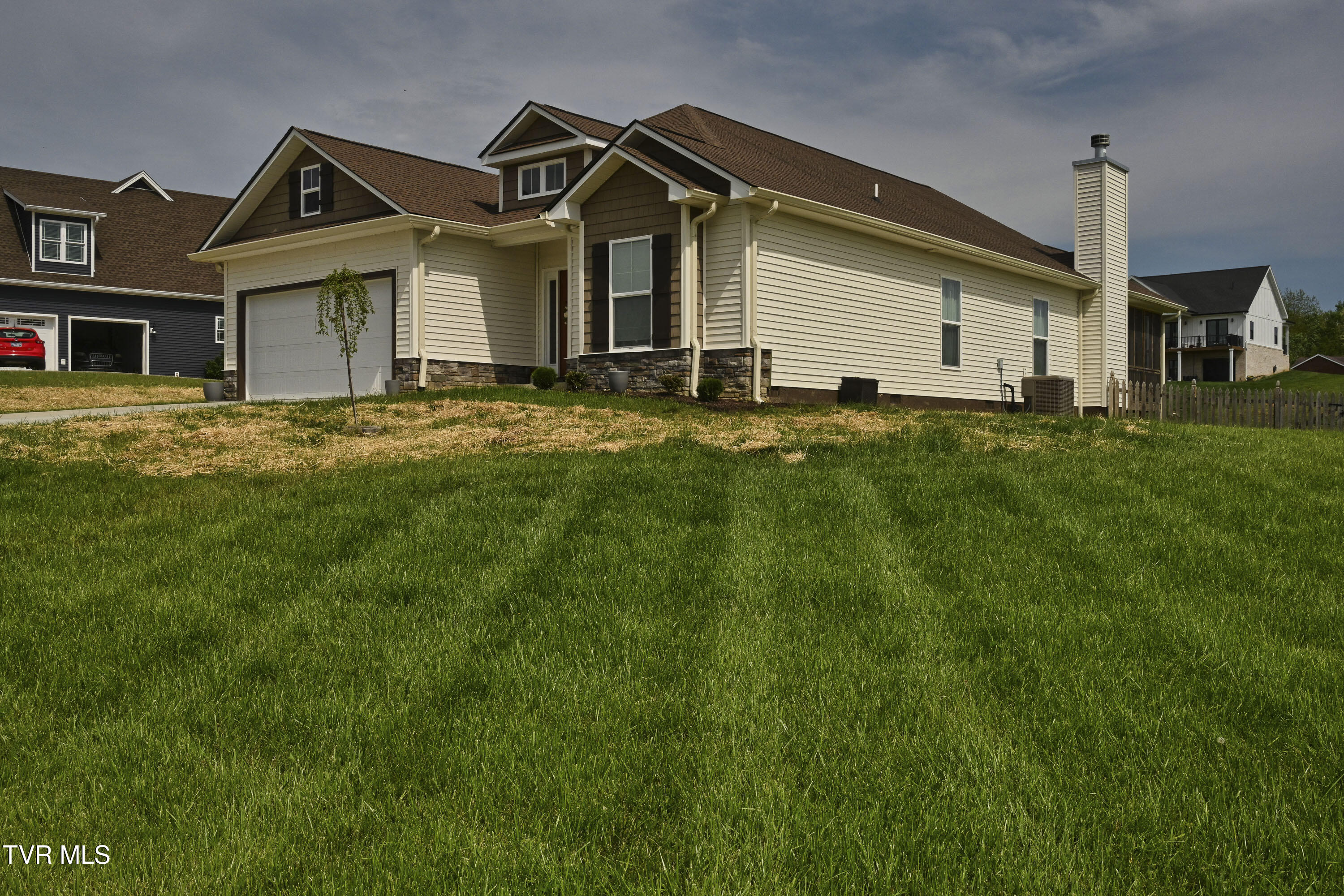 139 Lake View Estates Drive, Bristol, Tennessee image 1