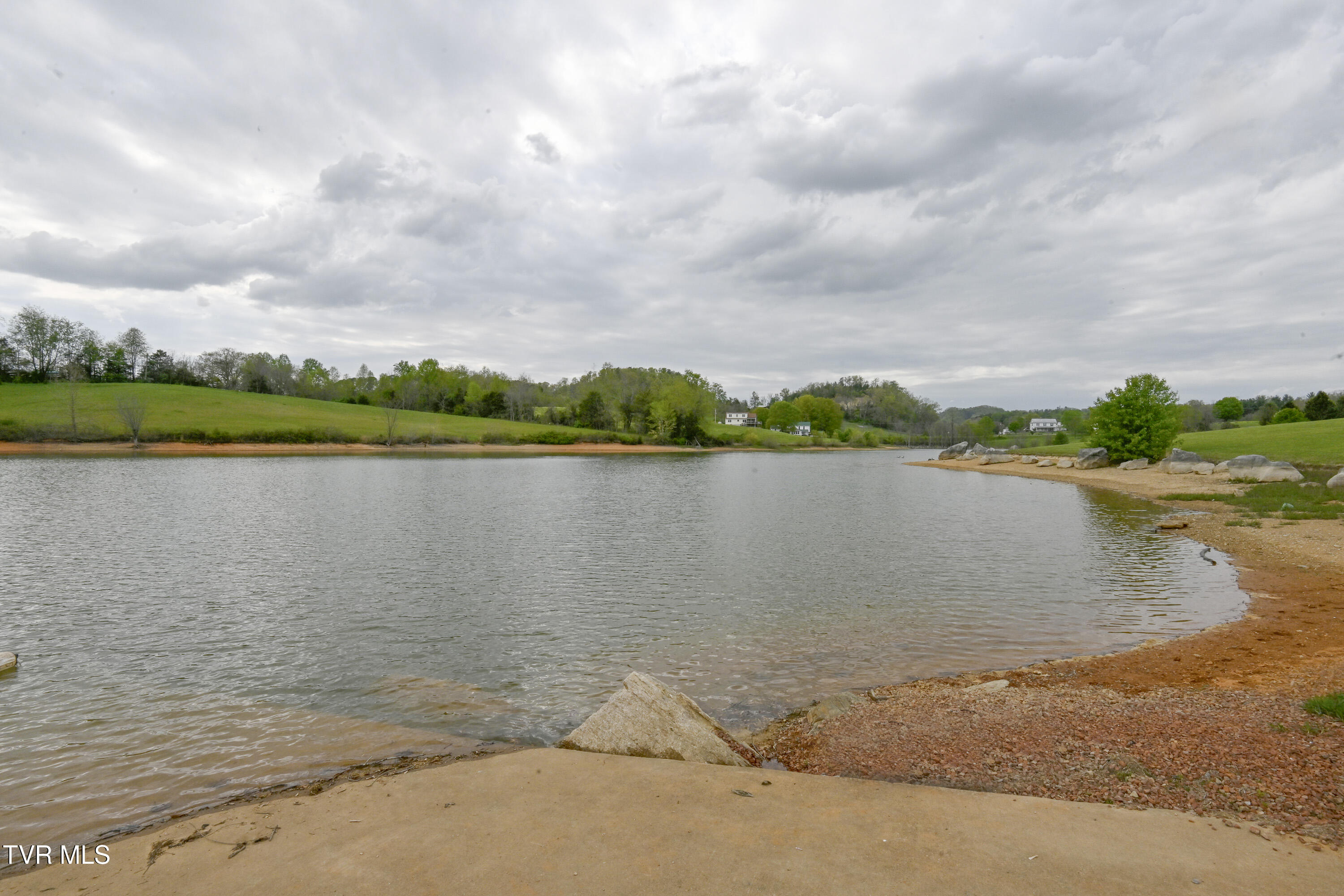 139 Lake View Estates Drive, Bristol, Tennessee image 43
