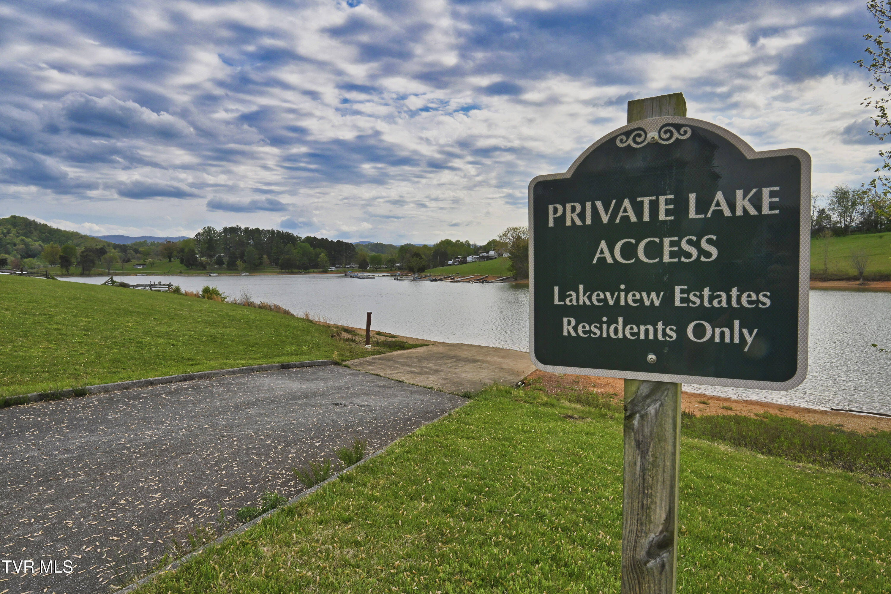 139 Lake View Estates Drive, Bristol, Tennessee image 42