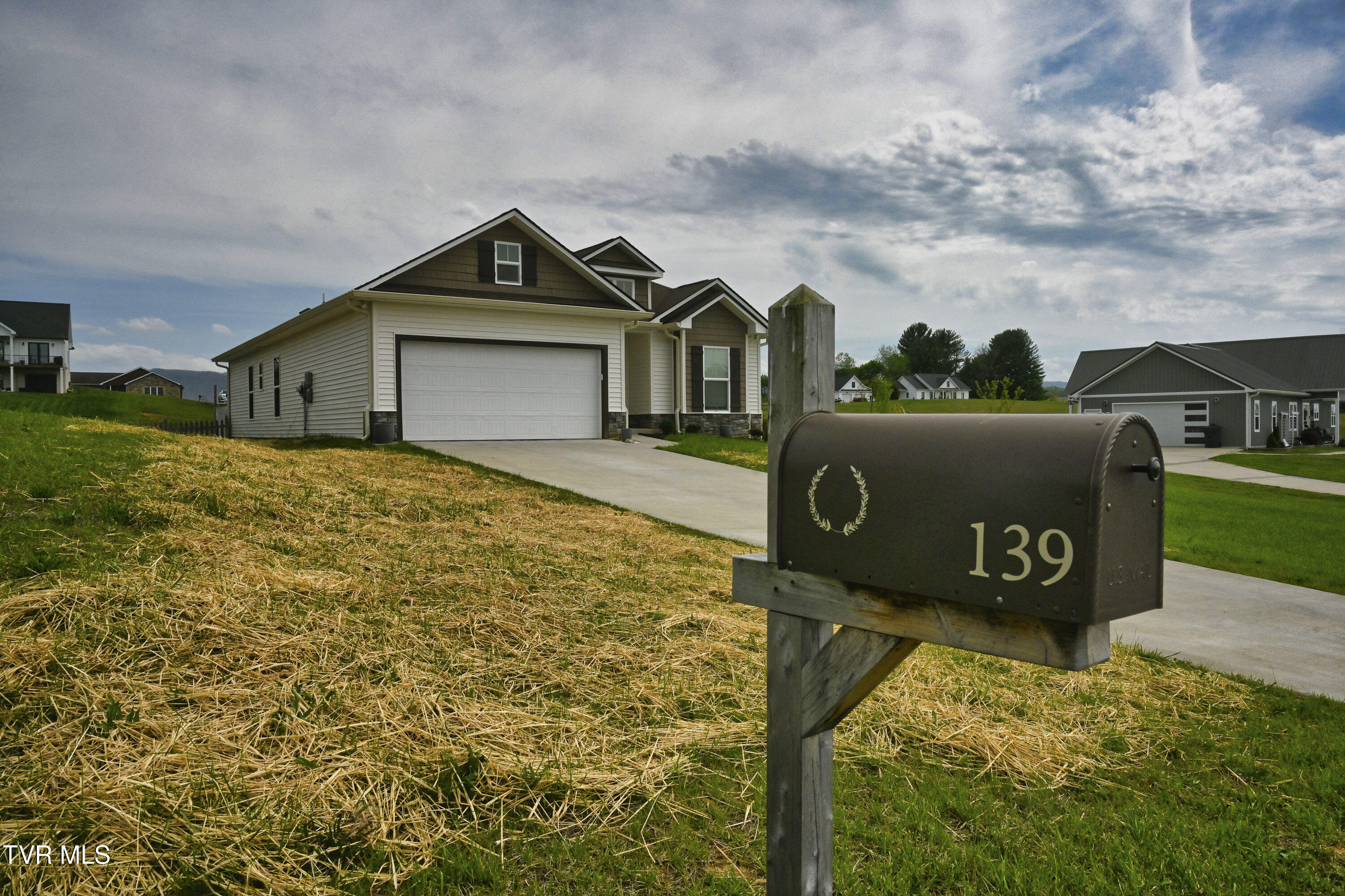 139 Lake View Estates Drive, Bristol, Tennessee image 2