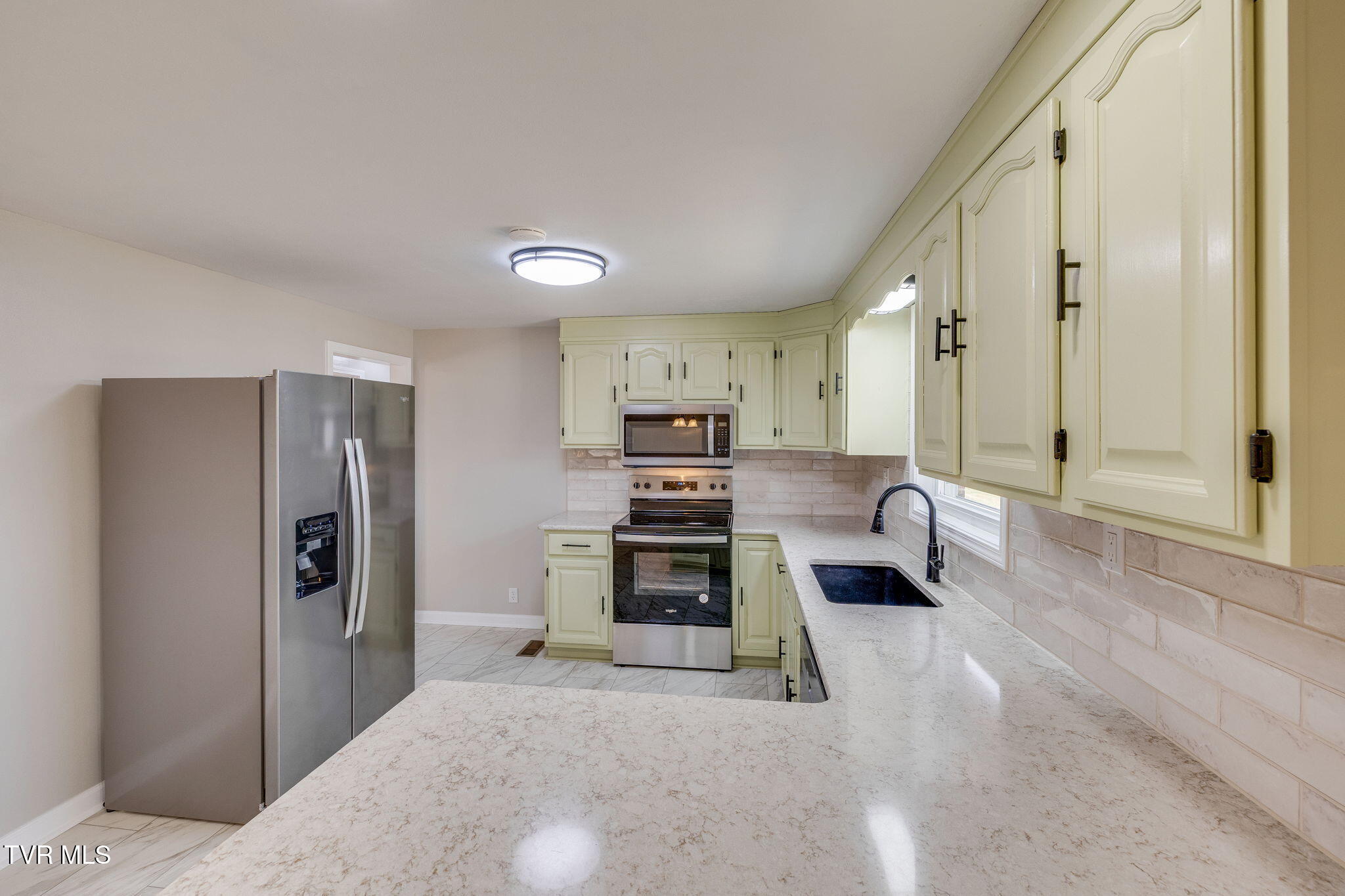 5525 Shawnee Drive, Kingsport, Tennessee image 12