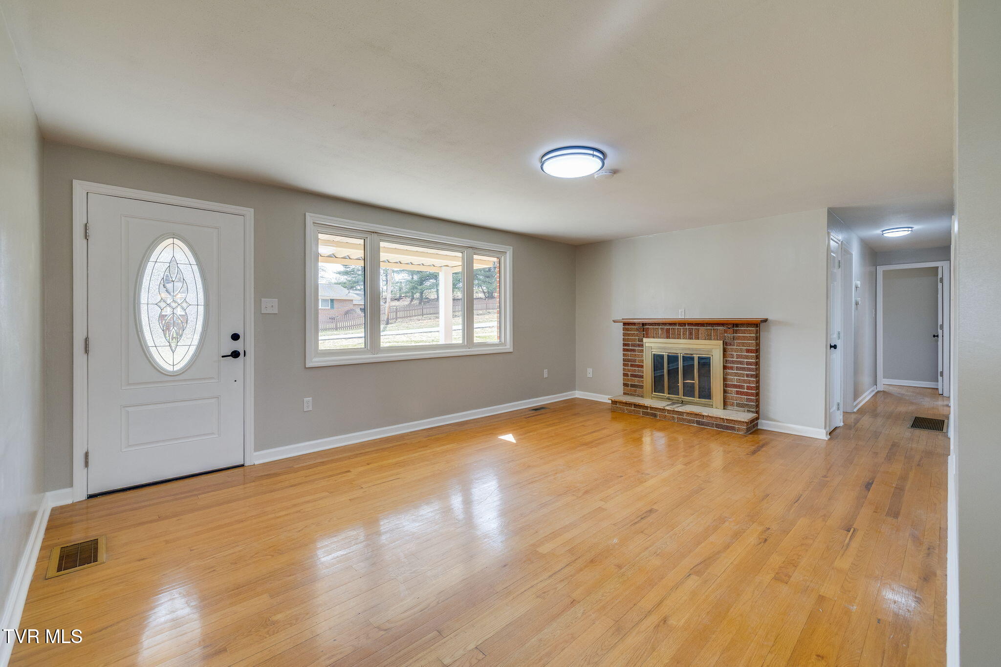 5525 Shawnee Drive, Kingsport, Tennessee image 7