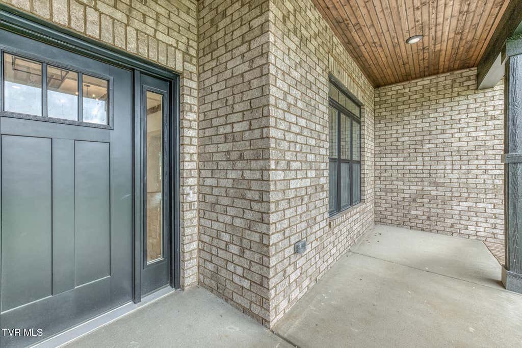 Photo of 2319 Cattlemans Trail, Jonesborough, TN 37659 (MLS # 9994179)