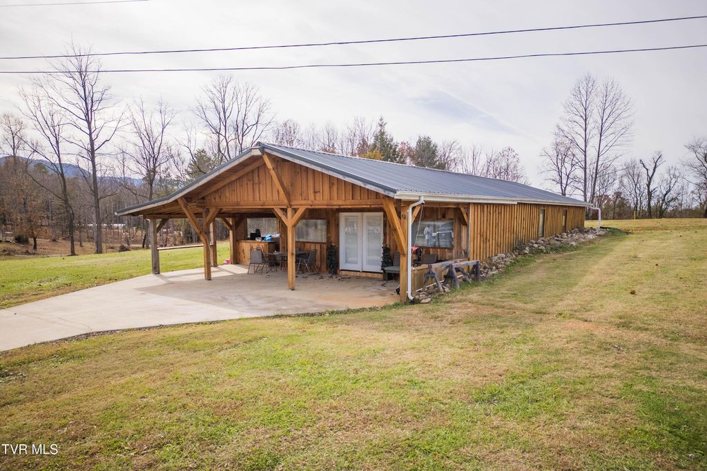 Photo of 7695 Greystone Road, Afton, TN 37616 (MLS # 9988410)