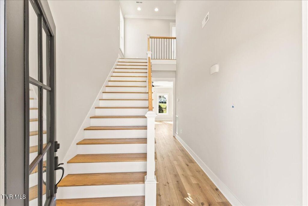 Photo of 1270 Cabot Cove, Jonesborough, TN 37659 (MLS # 9990128)