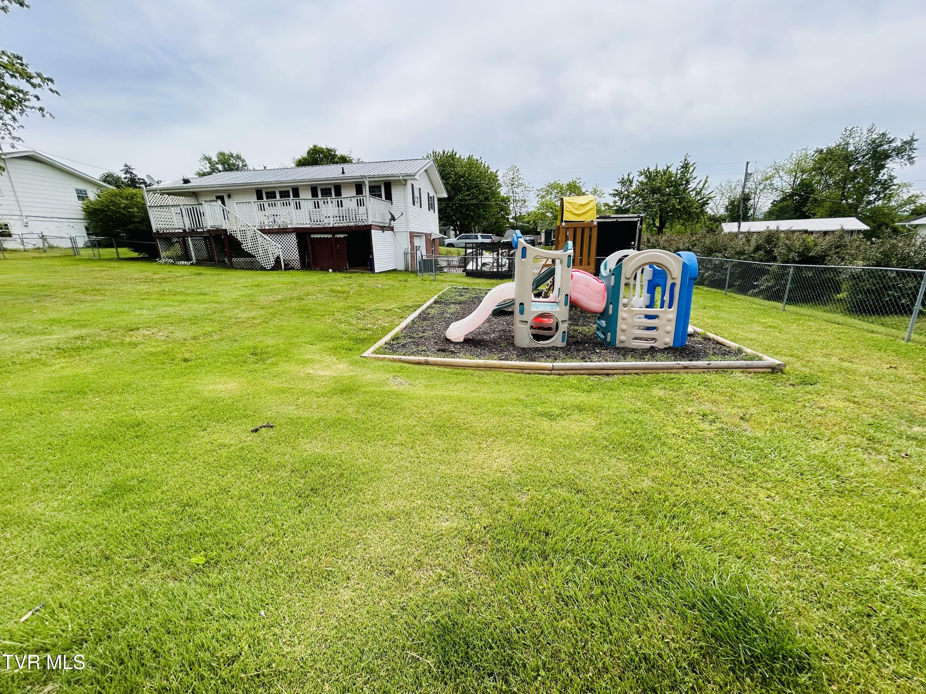 312 Colonial Circle, Greeneville, Tennessee image 7