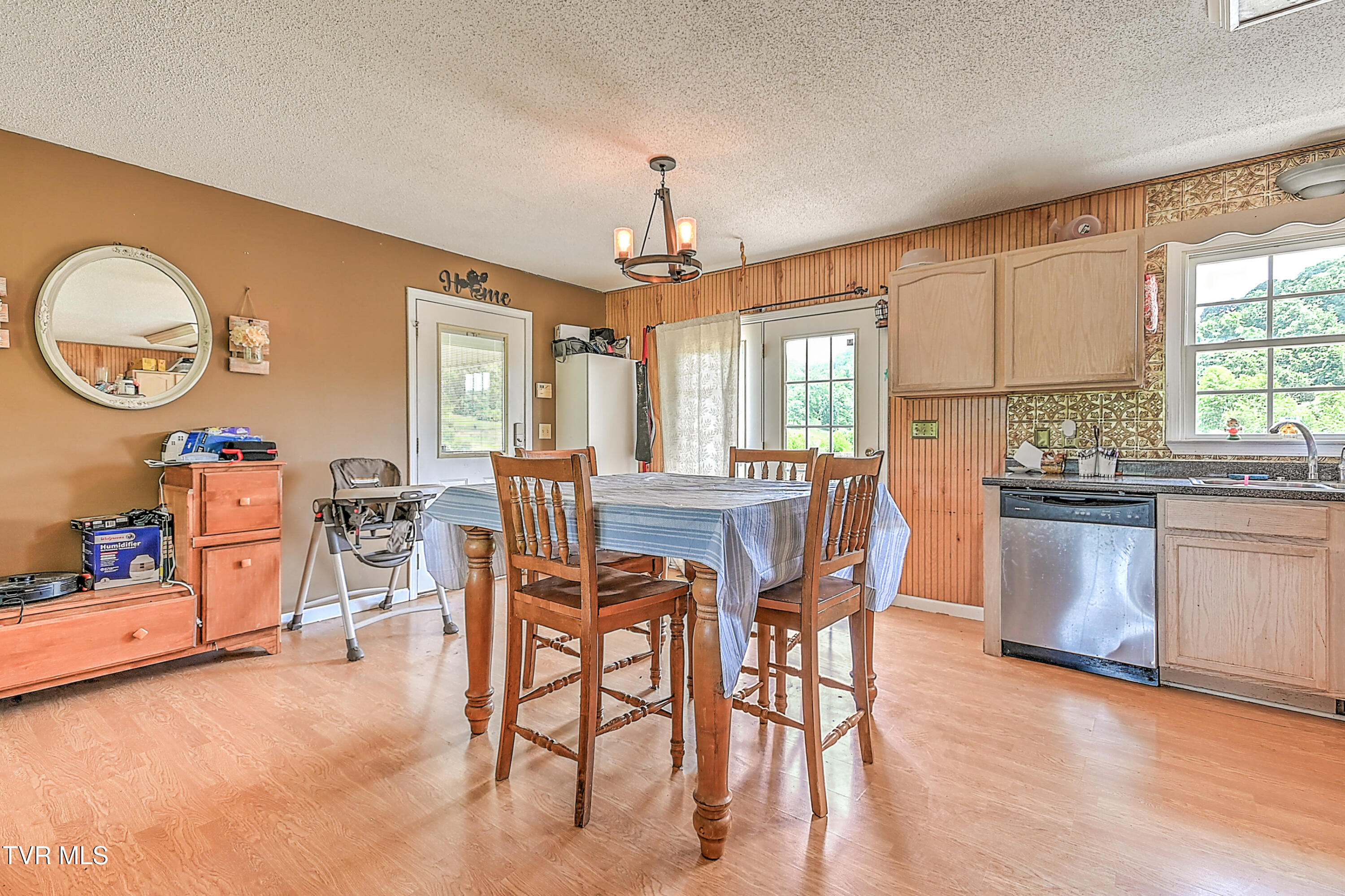 1992 Stanley Valley Road, Surgoinsville, Tennessee image 9