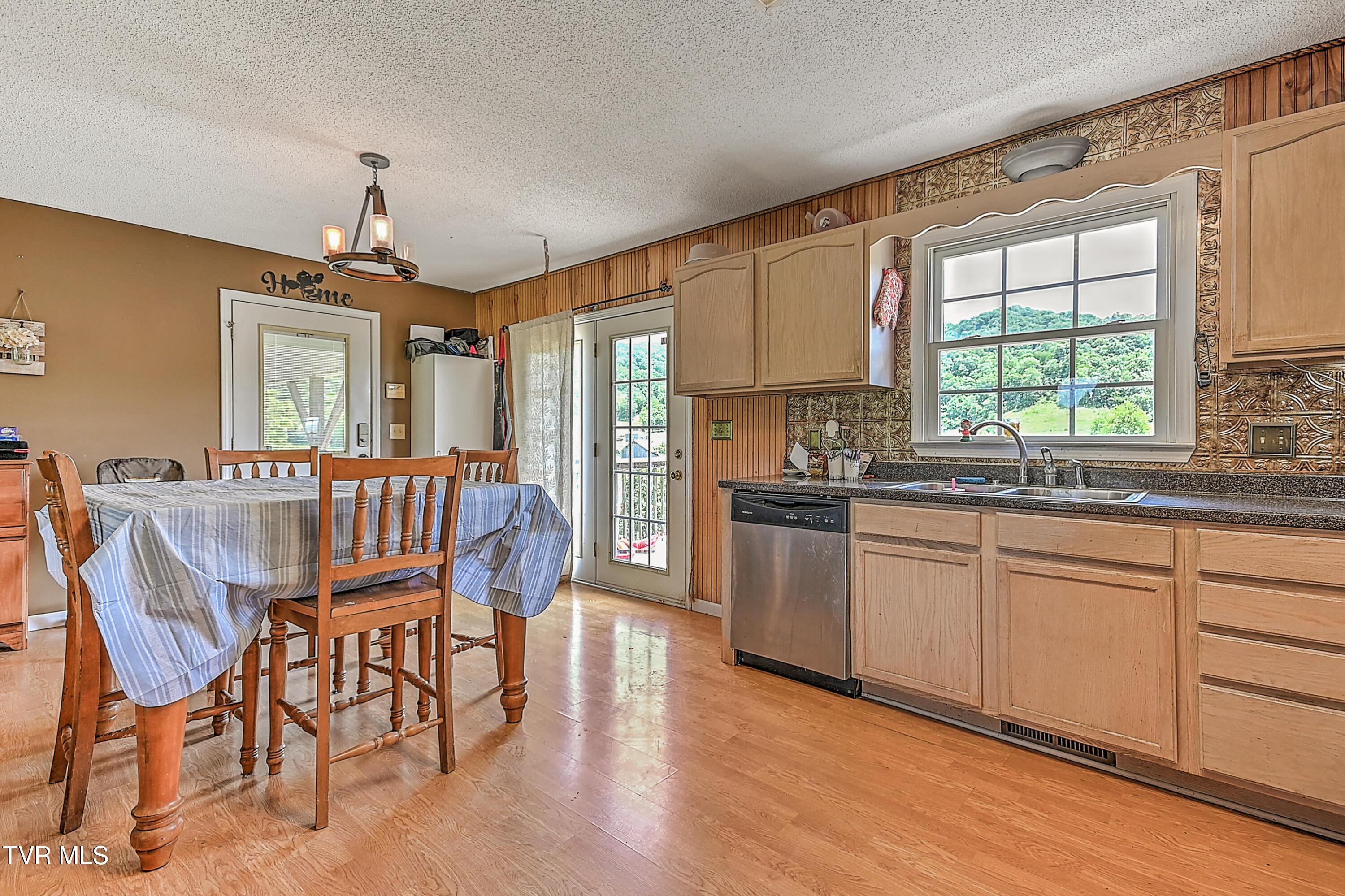 1992 Stanley Valley Road, Surgoinsville, Tennessee image 16