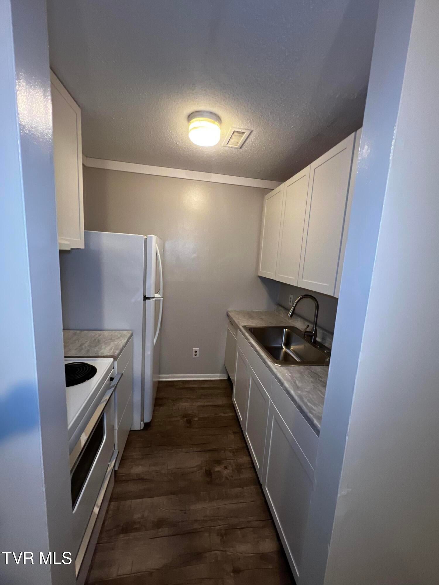 1419 Colony Park Drive 16