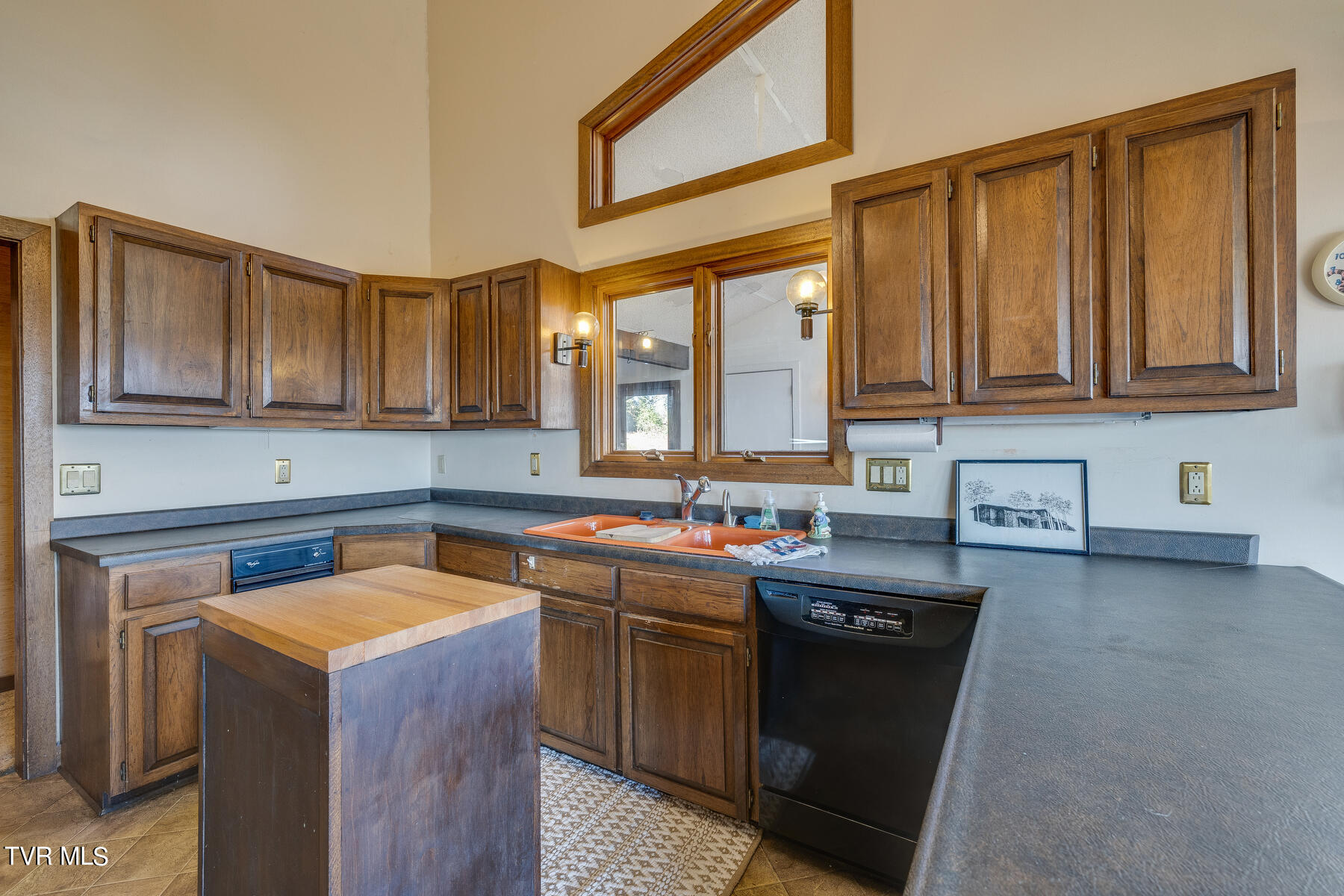 1734 Crockett Ridge Rdg, Bristol, Virginia image 20