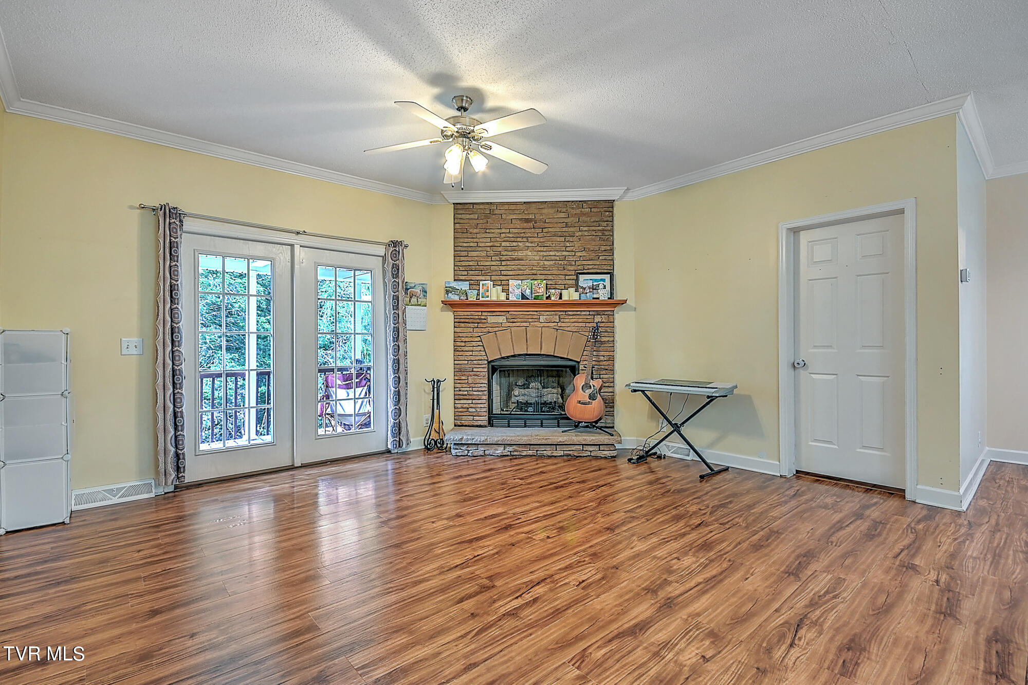 380 Moulton Greene Road, Fall Branch, Tennessee image 11