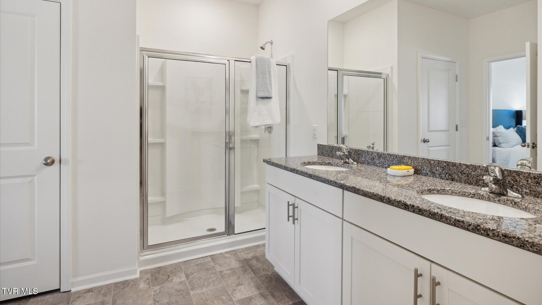 1723 Fox Meadows Circle, Bluff City, Tennessee image 17