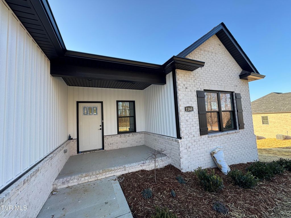 Photo of 1160 Hawley Road, Blountville, TN 37617 (MLS # 9991221)