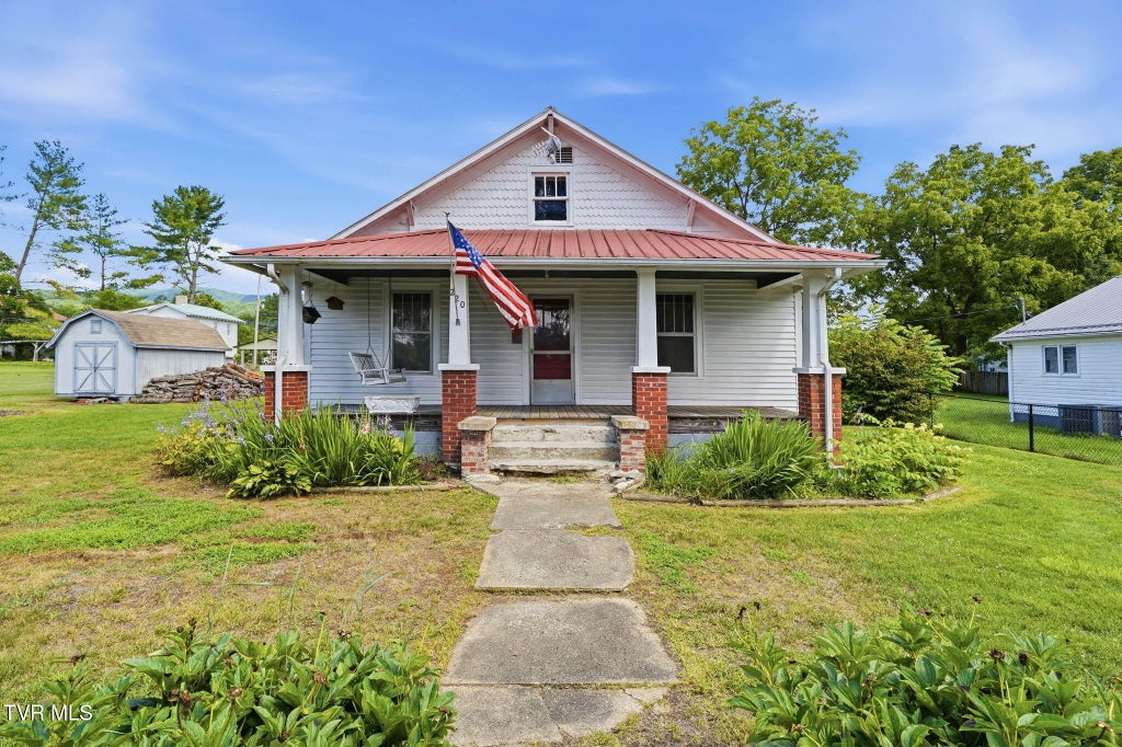 Photo of 220 Reece Avenue, Mountain City, TN 37683 (MLS # 9998062)